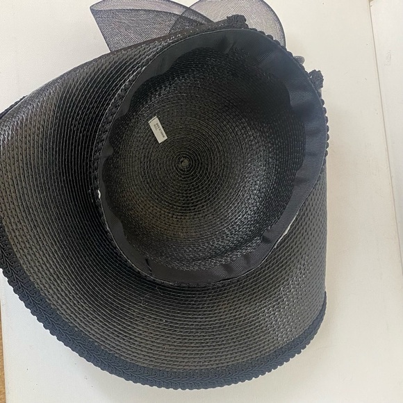 Vintage Women Black Wide Brim Spring Church Hat With Knit Bow and Black  Trim